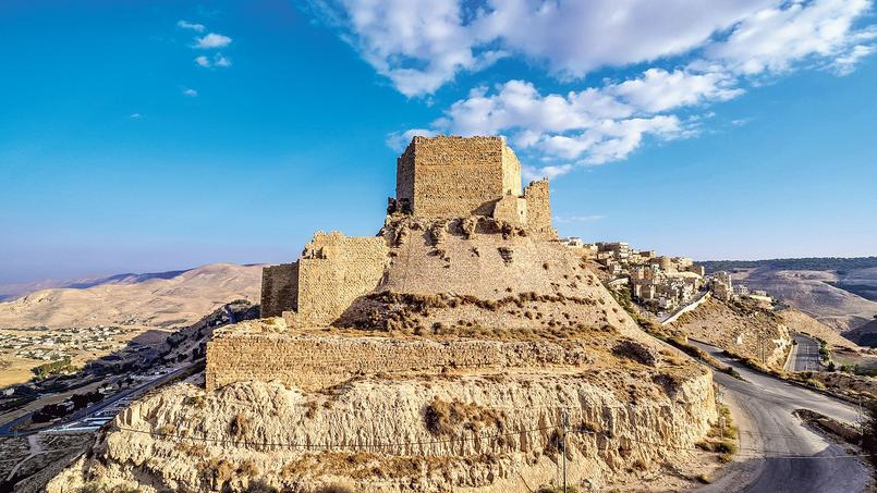 Vue du mont nebo avec son château fort
